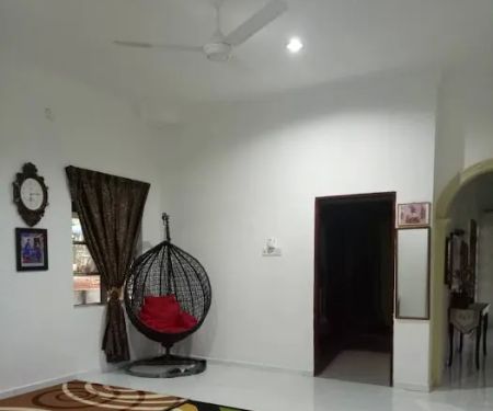 cik tini's homestay