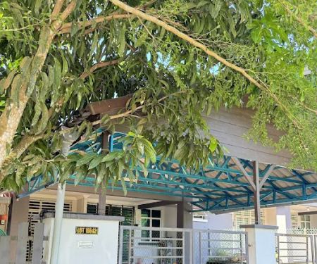 Homestay Kat Jeli. Wifi/Netflix/3 Rooms