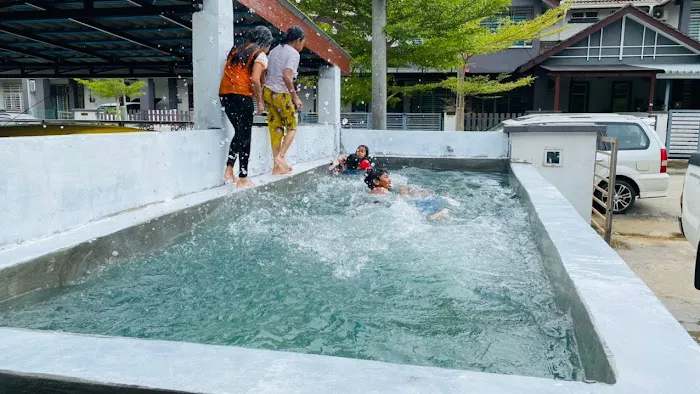 Homestay Ayer Puteh @ Jeli - Private Swimming pool, Wifi/Netflix/Astro/YouTube Premium Picture 4