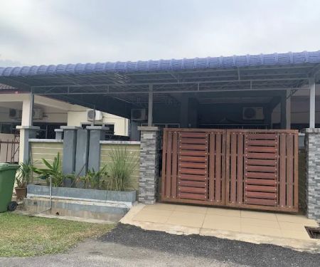 Homestay Bentong (Homestay Raiyan, Taman Harmoni)