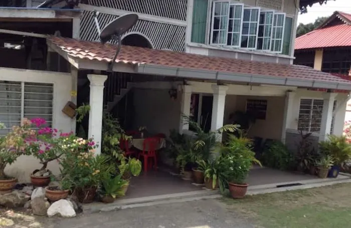 WAFA Homestay by Noor & Saaidah Picture 1