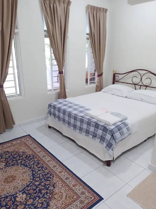 Zafar Homestay by Noor & Saaidah Picture 7
