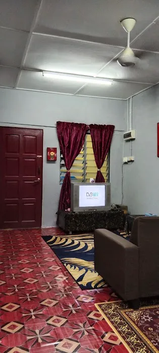 Anuar Homestay Picture 1