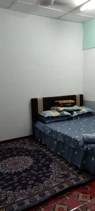 Anuar Homestay Picture 7