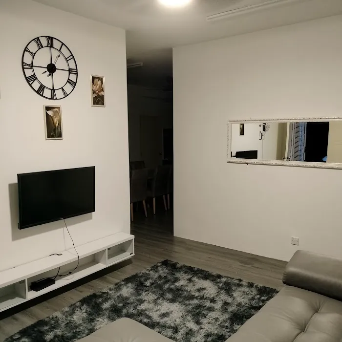 AZK HOMESTAY Picture 3