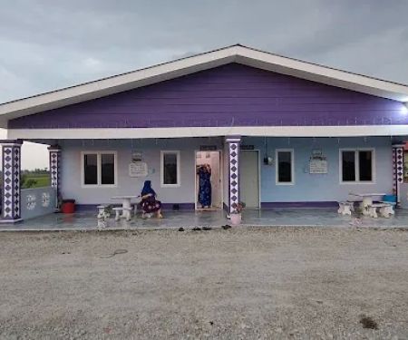 A UNGU homestay