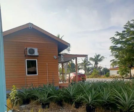 Izz Homestay