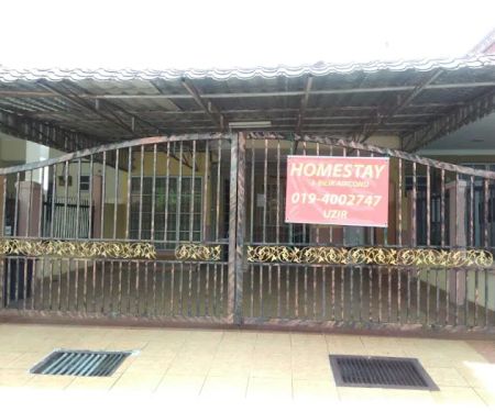 Puncak Alam Homestay