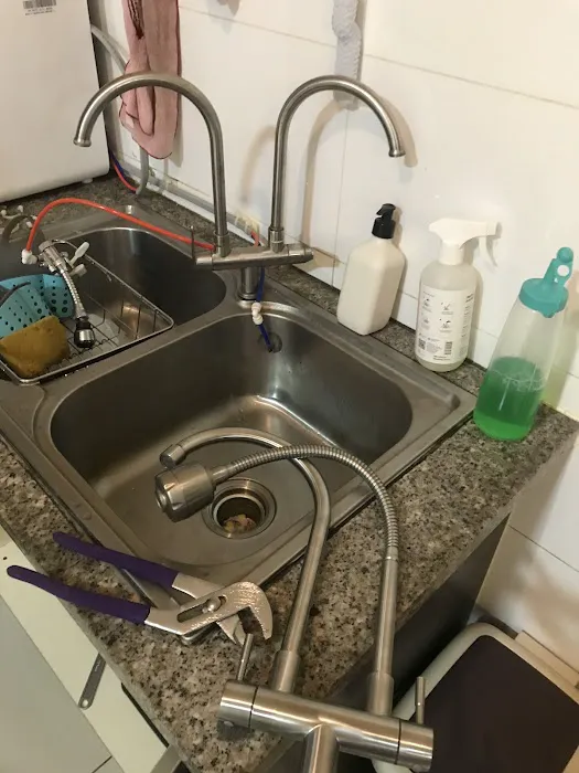 Plumbing & Electrical Sri Petaling Picture 6