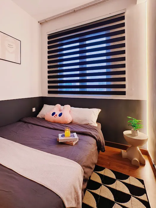 Lux'Ry Roomz Rental | Luxury & Cozy Condo Rooms for Students, Business Travelers & Expats – No Deposit Required Picture 1