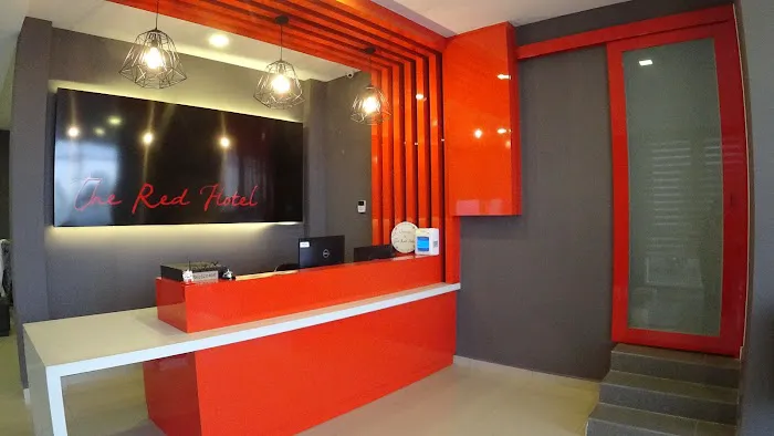The Red Hotel Picture 5