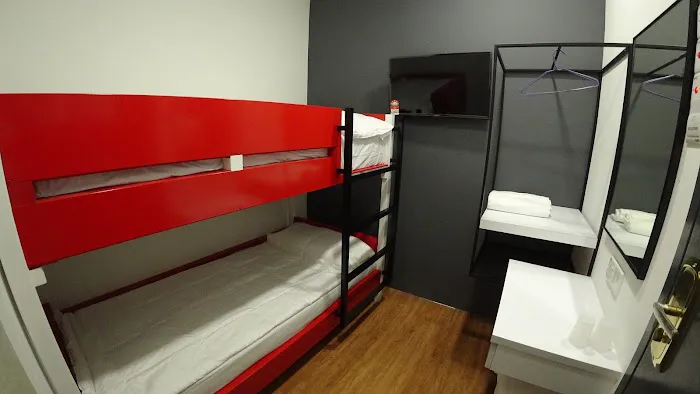 The Red Hotel Picture 4