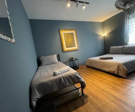 Sentuari Homestay @ Pusat Komersial Seksyen 7, Shah Alam
