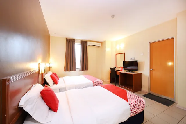 Super OYO 447 Comfort Hotel Meru Picture 3