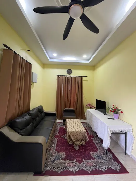 Homestay Family Machang Picture 2