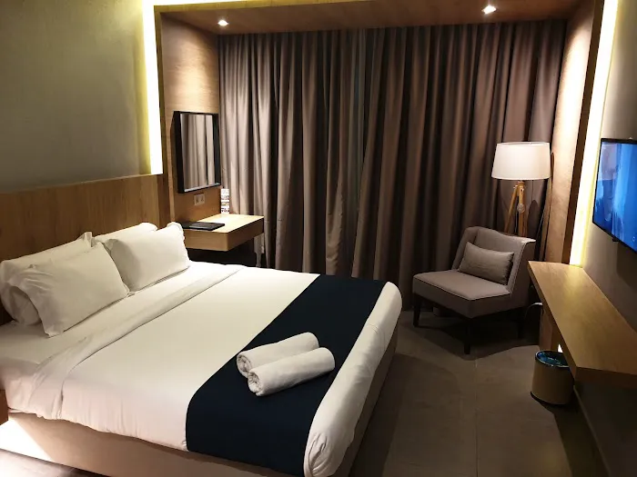 Orange Business Hotel Picture 2