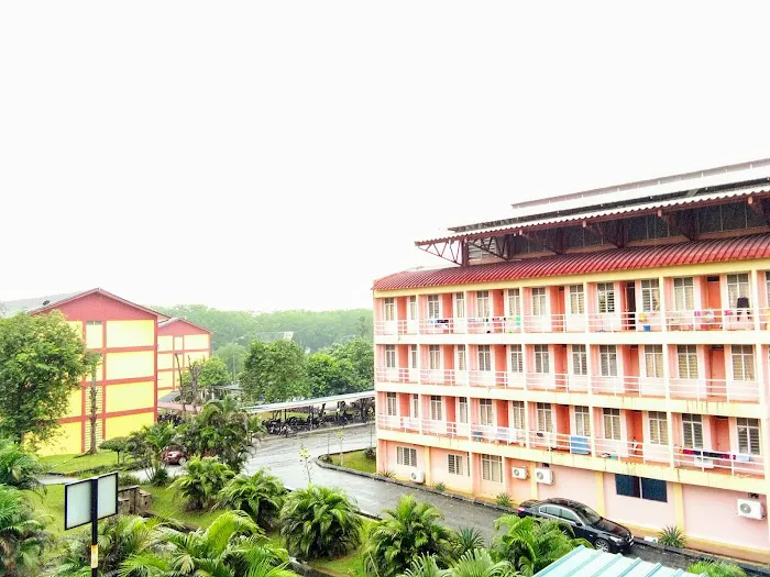 Sixth College Picture 1