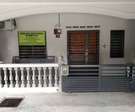 Kerling Air Panas Homestay