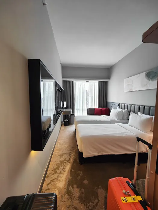 Sleeping Lion Suites Picture 9