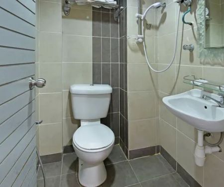 Super OYO 90780 J Hotel Bukit Bintang