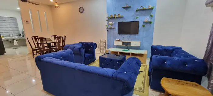 Flora Homestay Jenjarom Picture 8