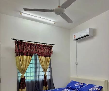Abah Homestay
