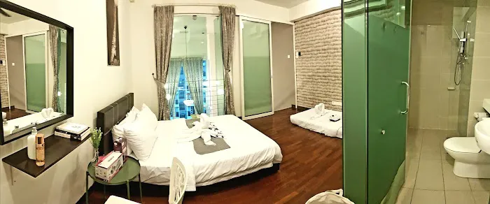 The Golden Loft-HomeStay, Scott Garden @ 5mins to Midvalley Picture 2