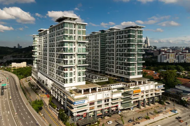 OYO Home 755 Exotic 1BR Scott Garden Picture 1