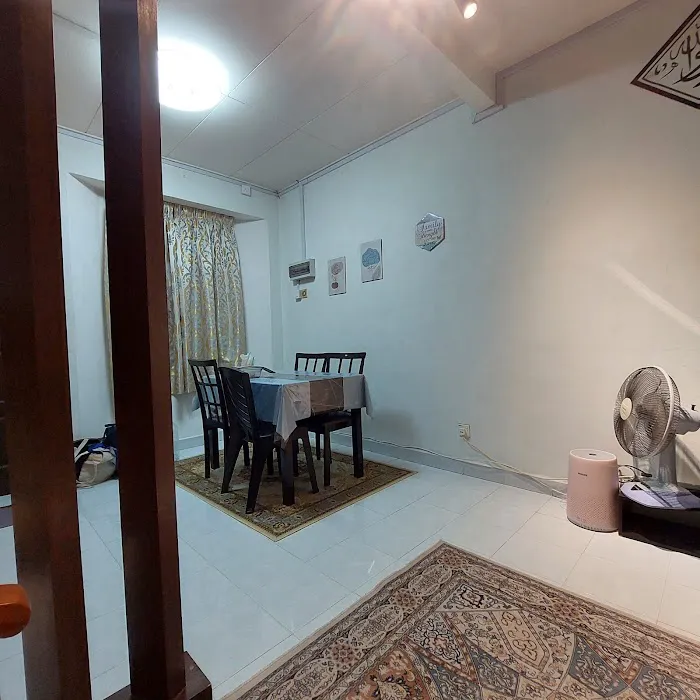 Shahs Homestay Picture 10