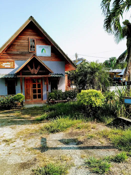 HOMESTAY AINSTRISYA Picture 3