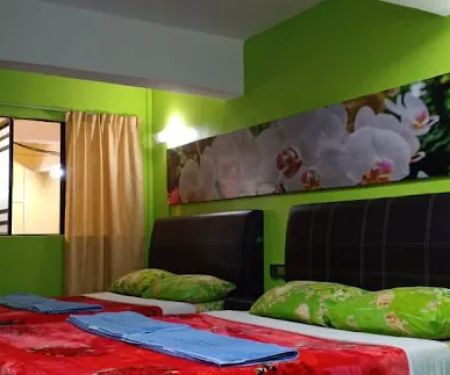 OYO 90760 Lily Haven Hotel