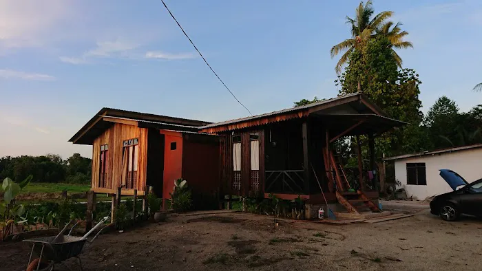 Homestay Kayu (De_Tubir) Picture 2