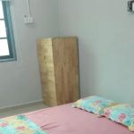 Homestay Murah ada pool