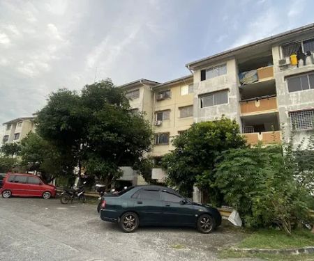 HITACHI HOSTEL