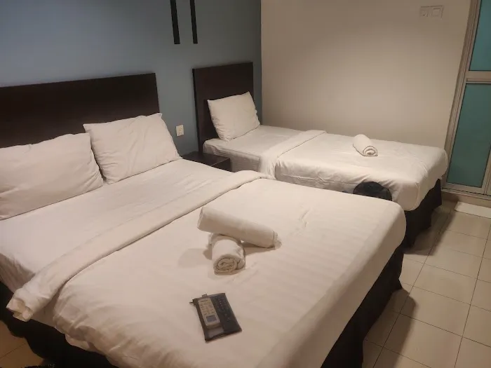 OYO 90845 Your Hotel Meru Picture 4