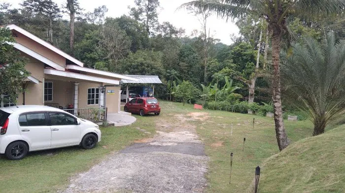 Aziz & Ropiah cottage Picture 1