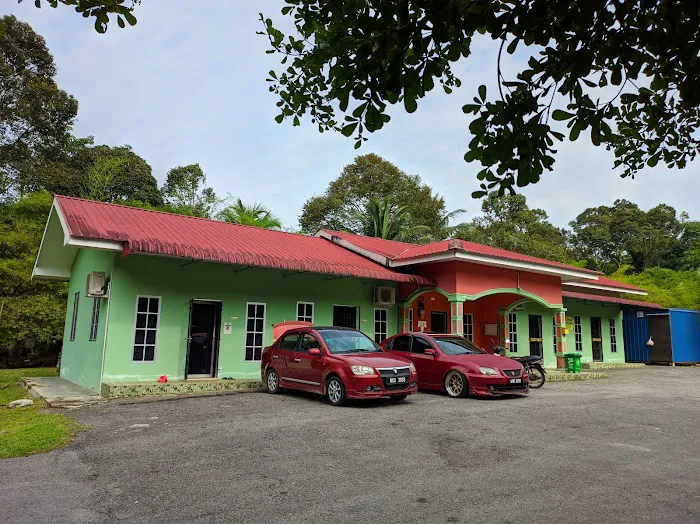 Chalet Koperasi Felda Trolak Timur Picture 2