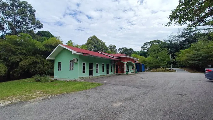 Chalet Koperasi Felda Trolak Timur Picture 1