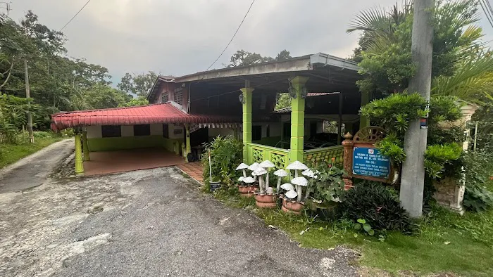Homestay Kak Ani Trolak Picture 2