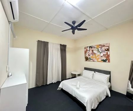Comfy Village House Felda Trolak Selatan