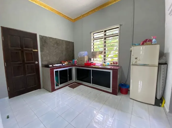 Family Homestay Trolak Selatan Picture 5