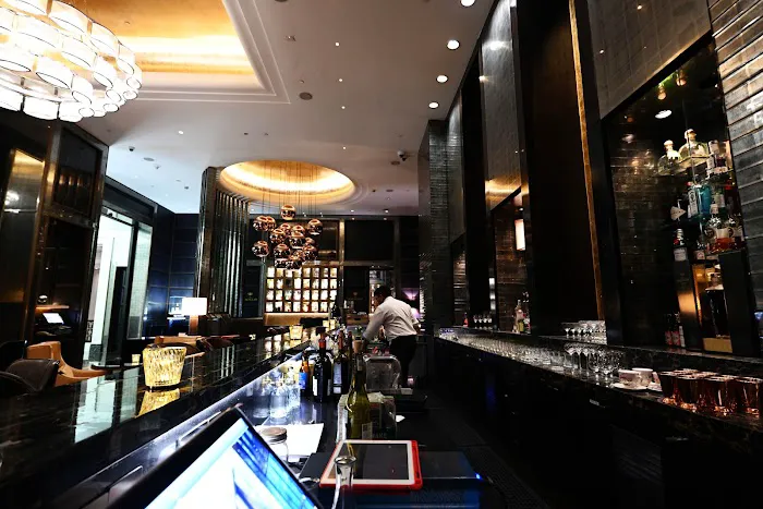 Astor Bar Picture 9