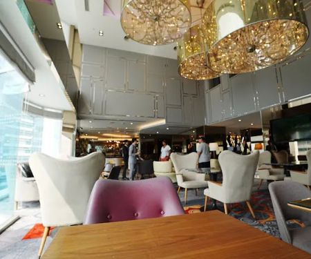 Le Méridien Club Lounge