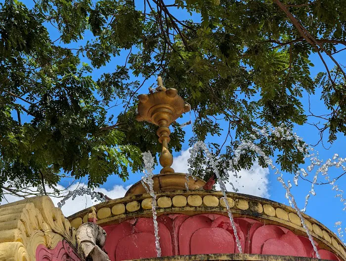 Little Indian Fountain Picture 10