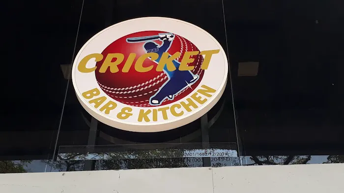 CRICKET 77 BAR & KITCHEN Picture 9