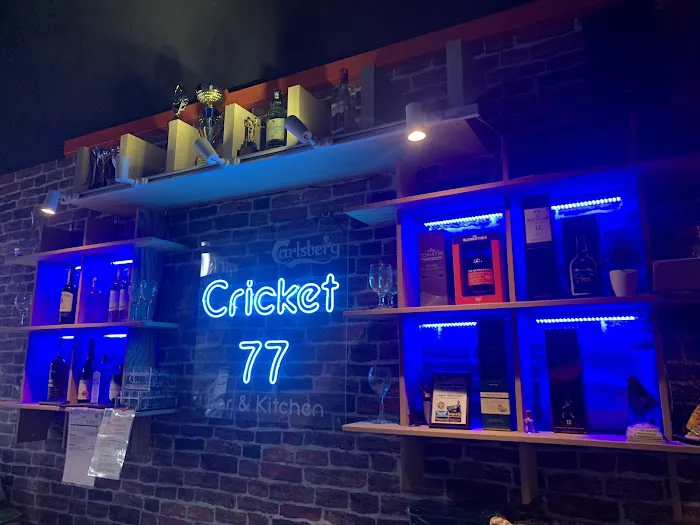 CRICKET 77 BAR & KITCHEN Picture 2