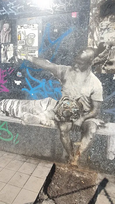 Tigerman Sticker Street Art Picture 1