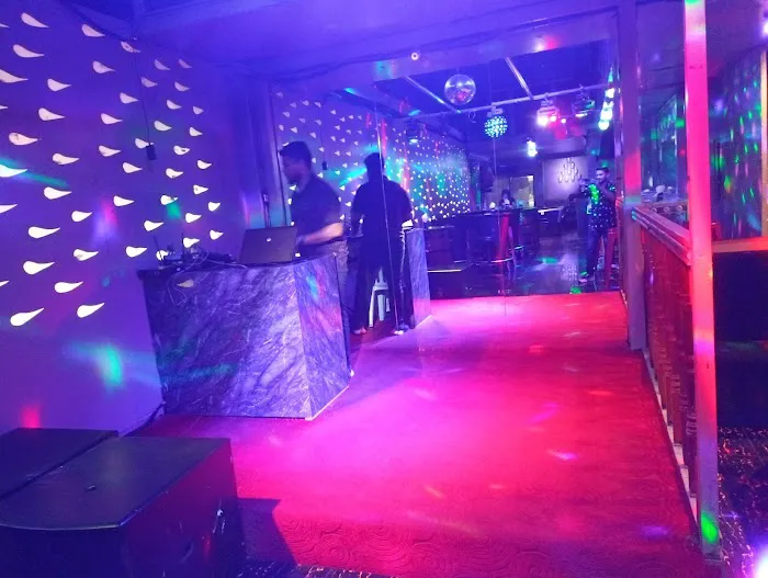 BOX OFFICE Restaurant & Bar Picture 5