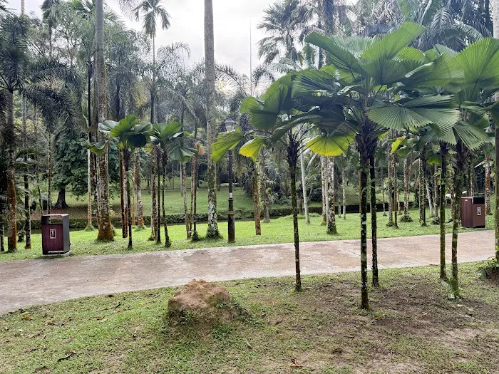 Sunken Garden Picture 1