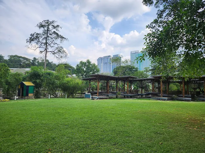 Sunken Garden Picture 4